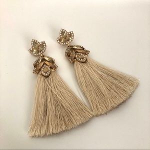 FOREVER 21 Gold Tassel Earrings